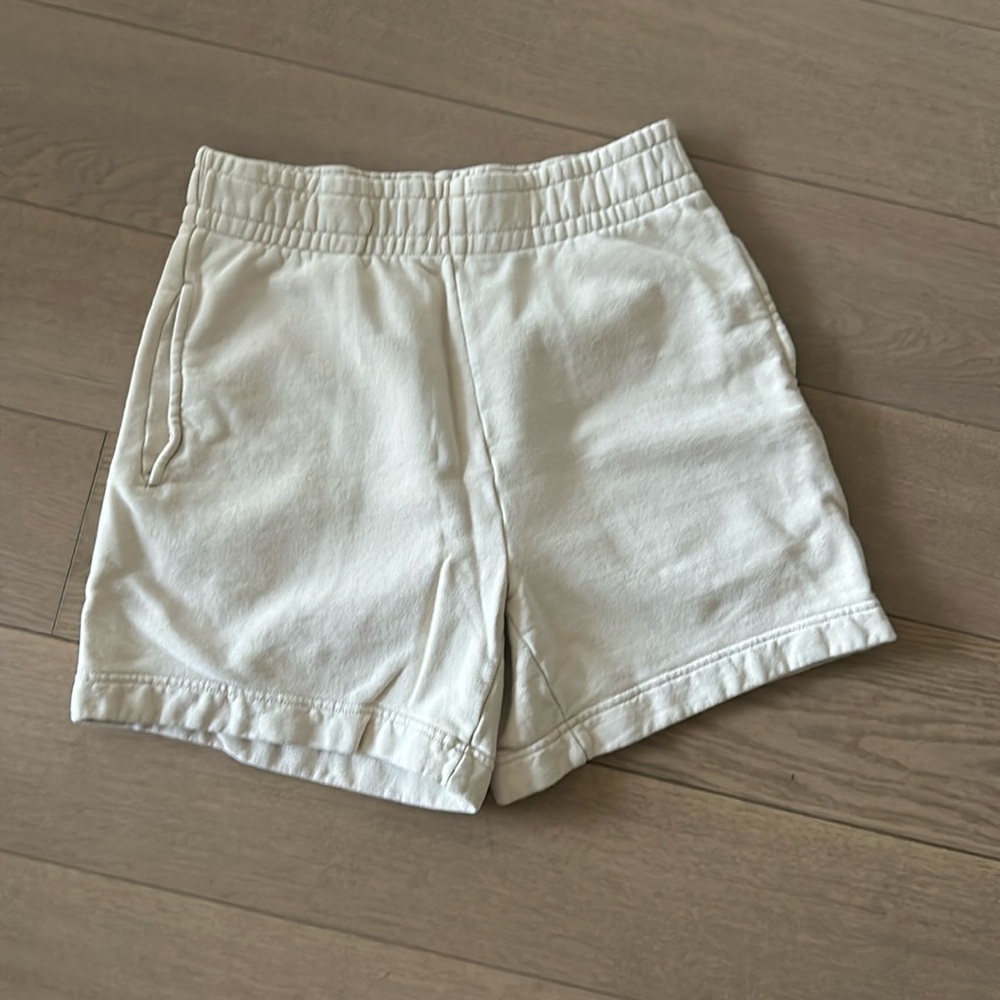 Wilfred Free high-waist sweatshorts